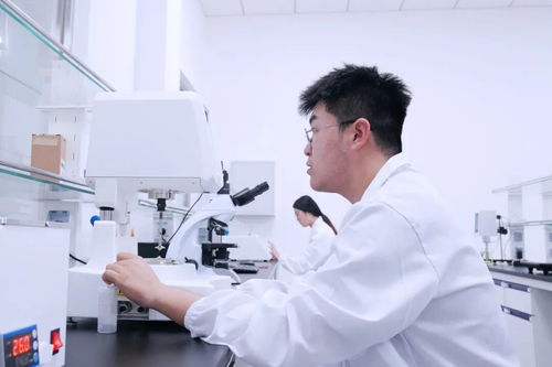 經(jīng)濟(jì)日?qǐng)?bào)∣搭建完備醫(yī)藥裝備體系，楚天科技從傳統(tǒng)制造企業(yè)向制造服務(wù)型企業(yè)升級(jí)的路徑與啟示